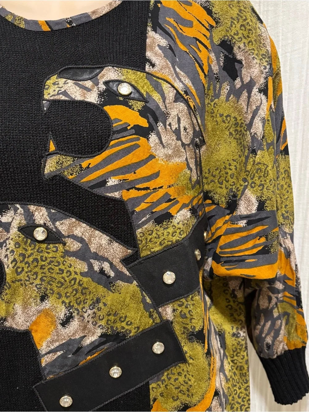 Vintage 80s Jinny Jin Mixed-Media Statement Knit Sweater – Wild Cat/Animal Print